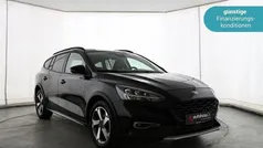 Schwarz Gebraucht 2022 Ford Focus Active Kombi | 20.550 € (Guter Preis)