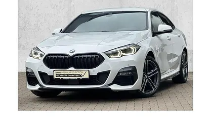 Alpinweiß iii Gebraucht 2022 BMW 218 M Sport Coupé | 23.880 € (Fairer Preis)