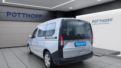 Gebraucht VW Caddy Basis 102 PS (75 kW) 2021 Van / Kleinbus