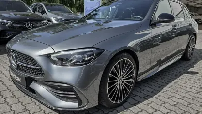 Używany Mercedes C300 AMG 265 KM (194 kW) 2022 Szary Kombi