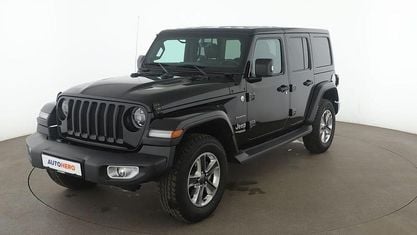 Käytetty Jeep Wrangler Unlimited Sahara 200 HP (147 kW) 2019 Musta Katumaasturi