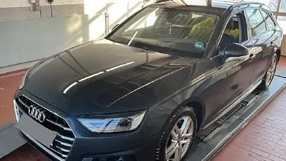 Gebraucht Audi A4 Advanced Plus 190 PS (139 kW) 2020 Grau Kombi