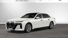 Mineralweiss metallic Gebraucht 2024 BMW 740 M Sport Limousine | 88.888 € (Fairer Preis)