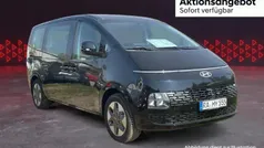 Abyss black Gebraucht 2024 Hyundai Staria Trend Van | 46.580 € (Guter Preis)