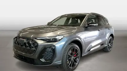 Neu Audi Q5 Ambiente 367 PS (269 kW) 2026 Daytonagrau perleffekt SUV
