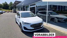 Weiß Gebraucht 2022 Ford Focus Titanium Kombi | 20.699 € (Fairer Preis)