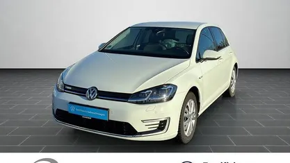 Gebraucht 2020 VW e-Golf Comfortline Kleinwagen | 37.904 €
