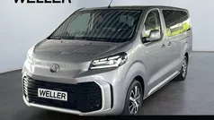 Silber Gebraucht 2024 Toyota Proace Verso Team Kombi | 42.490 € (Fairer Preis)