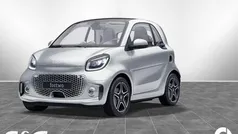 Bodypanels in cool silver (metal Gebraucht 2020 Smart ForTwo Electric Drive Pulse Kleinwagen | 8.890 € (Fairer Preis)