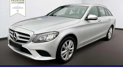 Gebraucht Mercedes C180 Avantgarde 156 PS (114 kW) 2018 Limousine