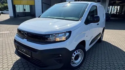 Weiss Neu 2025 Opel Combo Van / Kleinbus | 23.090 € (Fairer Preis)