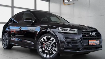 Gebraucht Audi SQ5 Sport 354 PS (260 kW) 2018 Mythosschwarz metallic SUV