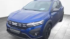 Ironblau Gebraucht 2023 Dacia Sandero Expression Kleinwagen | 14.490 € (Fairer Preis)