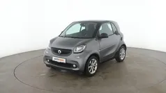 Grau Gebraucht 2019 Smart ForTwo Coupé Passion Kleinwagen | 12.440 € (Fairer Preis)