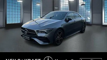 Grau Gebraucht 2024 Mercedes CLA200 AMG Coupé | 35.970 € (Fairer Preis)