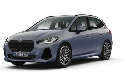 Gebraucht 2025 BMW 220 Active Tourer M Sport Van / Kleinbus | 33.930 € (Fairer Preis)