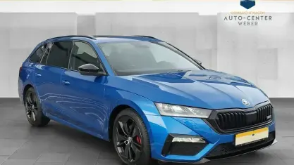 Gebraucht Skoda Octavia RS 200 PS (147 kW) 2024 Raceblau (metallic) Kombi