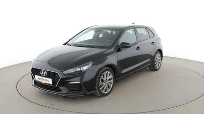 Second-hand Hyundai i30 N Line 120 CP (88 kW) 2020 Negru Berlinǎ