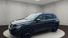 Deep black perleffekt Gebraucht 2023 VW Tiguan Sport SUV | 29.800 € (Superpreis)