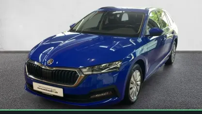 Gebraucht Skoda Octavia Clever 150 PS (110 kW) 2022 Energyblau Kombi