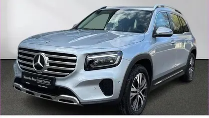 Gebraucht Mercedes GLB220 Advanced 190 PS (139 kW) 2025 Silber SUV