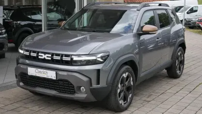 Gebraucht Dacia Duster Extreme 141 PS (103 kW) 2024 Dolomitgrau metallic SUV