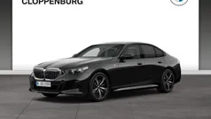 Schwarz Neu 2025 BMW 520 M Sport Limousine | 64.390 € (Fairer Preis)
