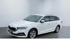 Candyweiss Gebraucht 2023 Skoda Octavia Style Kombi | 27.610 € (Fairer Preis)