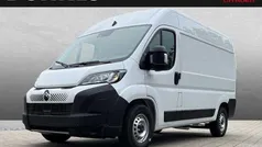 Weiß Gebraucht 2024 Citroën Jumper Van / Kleinbus | 32.880 € (Fairer Preis)