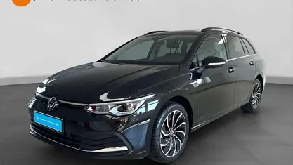 Gebraucht 2024 VW Golf VIII Style Kombi | 29.920 € (Fairer Preis)