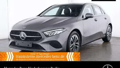 Mountain grau Gebraucht 2024 Mercedes A200 Progressive Limousine | 29.390 € (Fairer Preis)