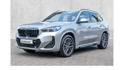 Gebraucht BMW X1 M Sport 204 PS (150 kW) 2023 Silber SUV