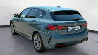 Gebraucht BMW 120 Sport Line 170 PS (125 kW) 2025 Grün Kleinwagen