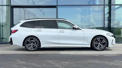 Gebraucht 2024 BMW 318 M Sport Kombi | 38.620 € (Fairer Preis)