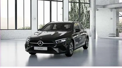 Unilack nachtschwarz Gebraucht 2024 Mercedes A180 Limousine | 27.960 € (Fairer Preis)