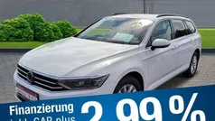 Weiss Gebraucht 2021 VW Passat Business Kombi | 18.760 € (Fairer Preis)