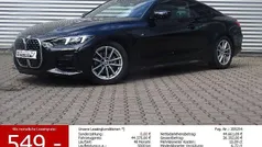 Black sapphire met. Gebraucht 2025 BMW 420 Comfort Edition Coupé | 43.855 € (Superpreis)