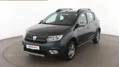 Grau Gebraucht 2018 Dacia Sandero Essentiel Kleinwagen | 8.330 € (Fairer Preis)