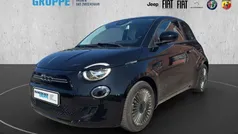 Schwarzschwarz Gebraucht 2022 Fiat 500e Icon Kleinwagen | 15.990 € (Superpreis)