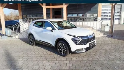 Second-hand Kia Sportage Spirit 160 CP (117 kW) 2025 Alb SUV