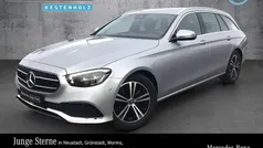 Hightechsilber Gebraucht 2023 Mercedes E200 Avantgarde Kombi | 39.490 € (Fairer Preis)