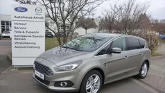 Gebraucht 2016 Ford S-MAX Titanium Van / Kleinbus | 16.450 € (Fairer Preis)