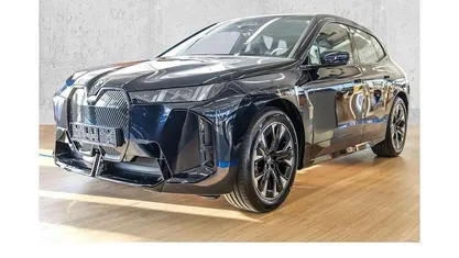 Gebraucht BMW iX M Sport 300 kW (408 PS) 2025 SUV