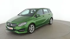 Grün Gebraucht 2016 Mercedes B180 Urban Van / Kleinbus | 15.430 € (Fairer Preis)