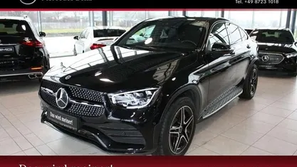 Lack obsidianschwarz Gebraucht 2021 Mercedes GLC300 AMG Coupé | 45.990 € (Fairer Preis)