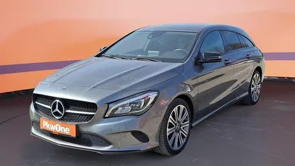 Gebraucht Mercedes CLA180 Shooting Brake Urban 122 PS (89 kW) 2017 Grau Kombi