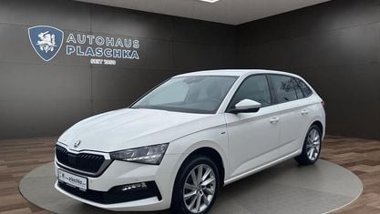 Gebraucht Skoda Scala Clever 95 PS (69 kW) 2022 Candyweiß Kleinwagen