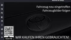 Weiß Gebraucht 2015 Toyota Auris Hybrid Basis Limousine | 14.690 € (Fairer Preis)