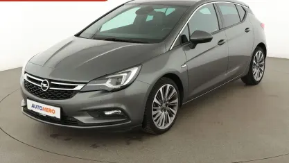 Używany Opel Astra Innovation 125 KM (91 kW) 2017 Szary Sedan/Limuzyna
