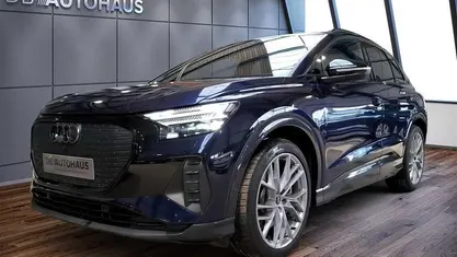 Gebraucht Audi Q4 e-tron Ambiente 219 kW (299 PS) 2023 Blau SUV